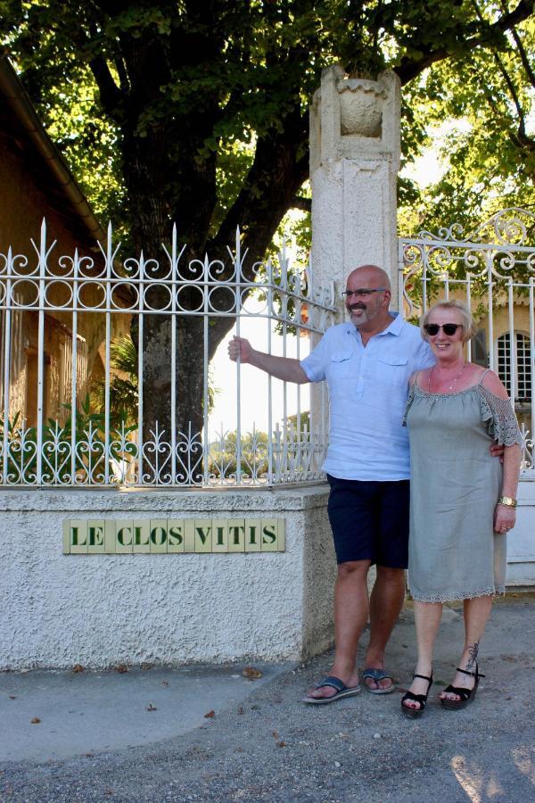 Le Clos Vitis Violès 외부 사진